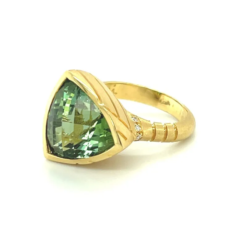 9.92 Carat Trillion Shape Green Tourmaline and Diamond Yellow Gold Bezel Ring