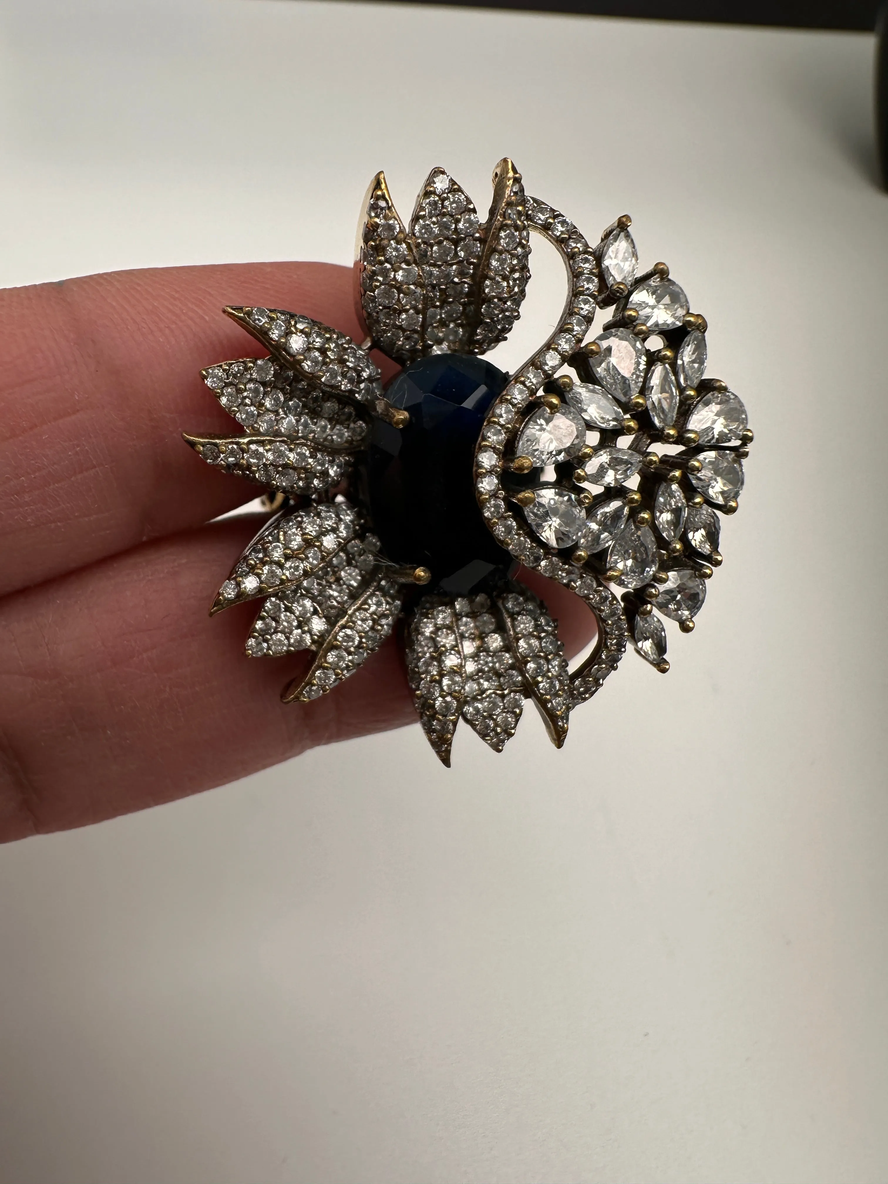 AD Victorian Adjustable Color Stone Cocktail lRing