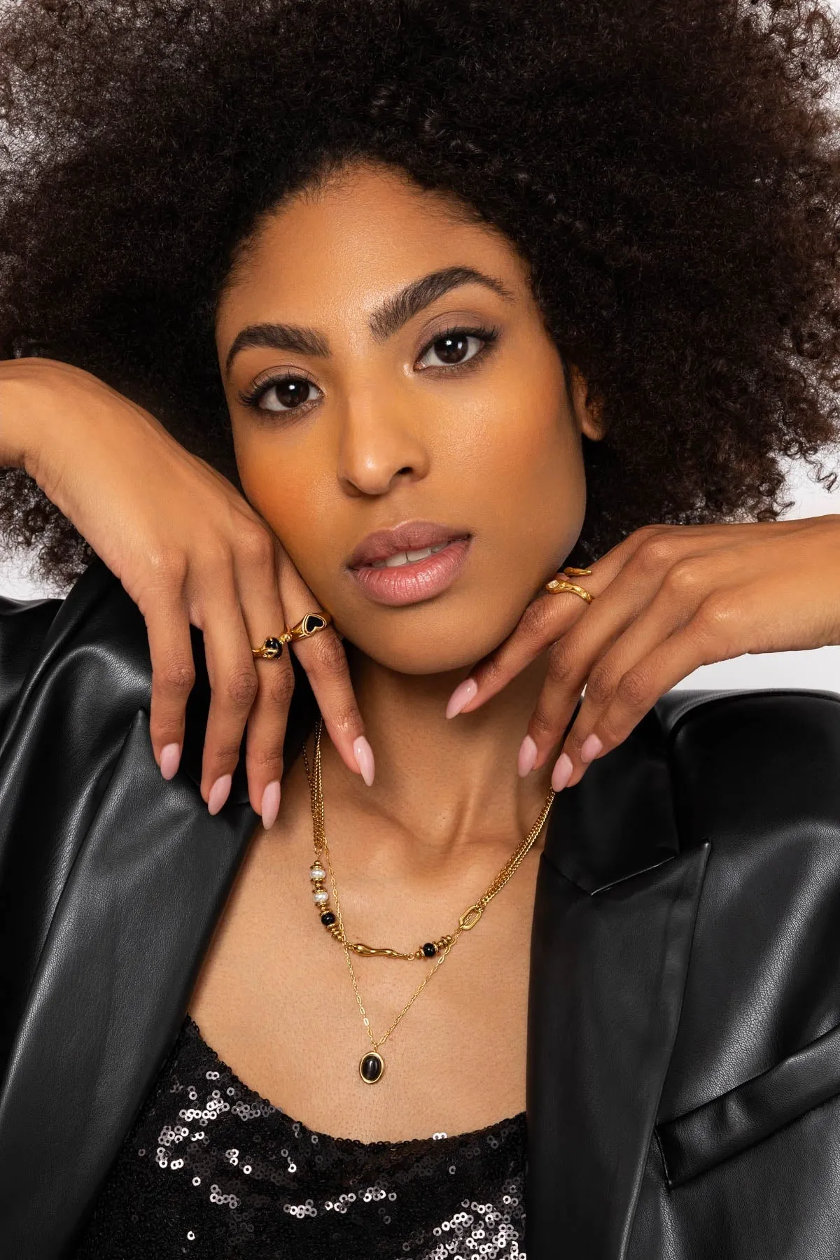 Black Stone Gold Ring - Size 8