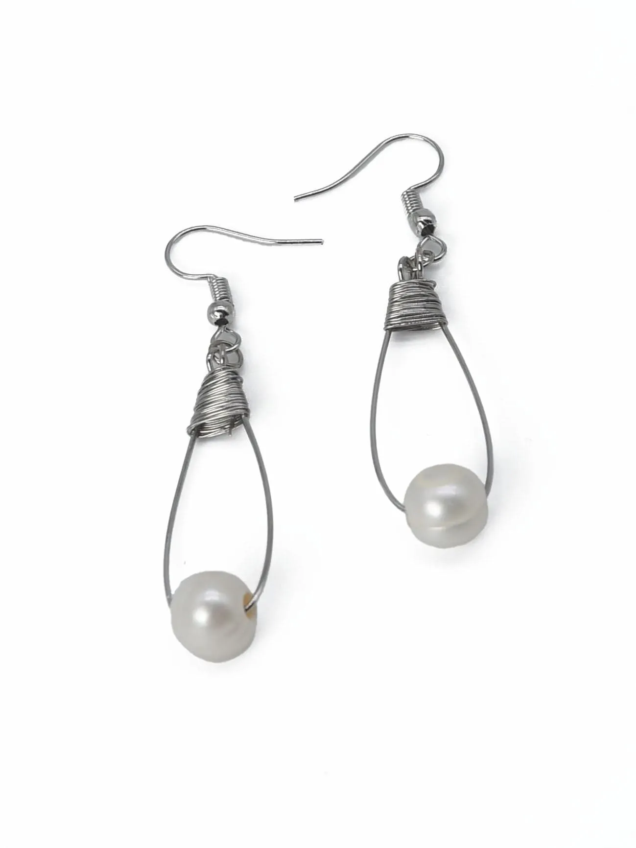 CE3186 Wire Wrapped Dangle Pearl Earrings