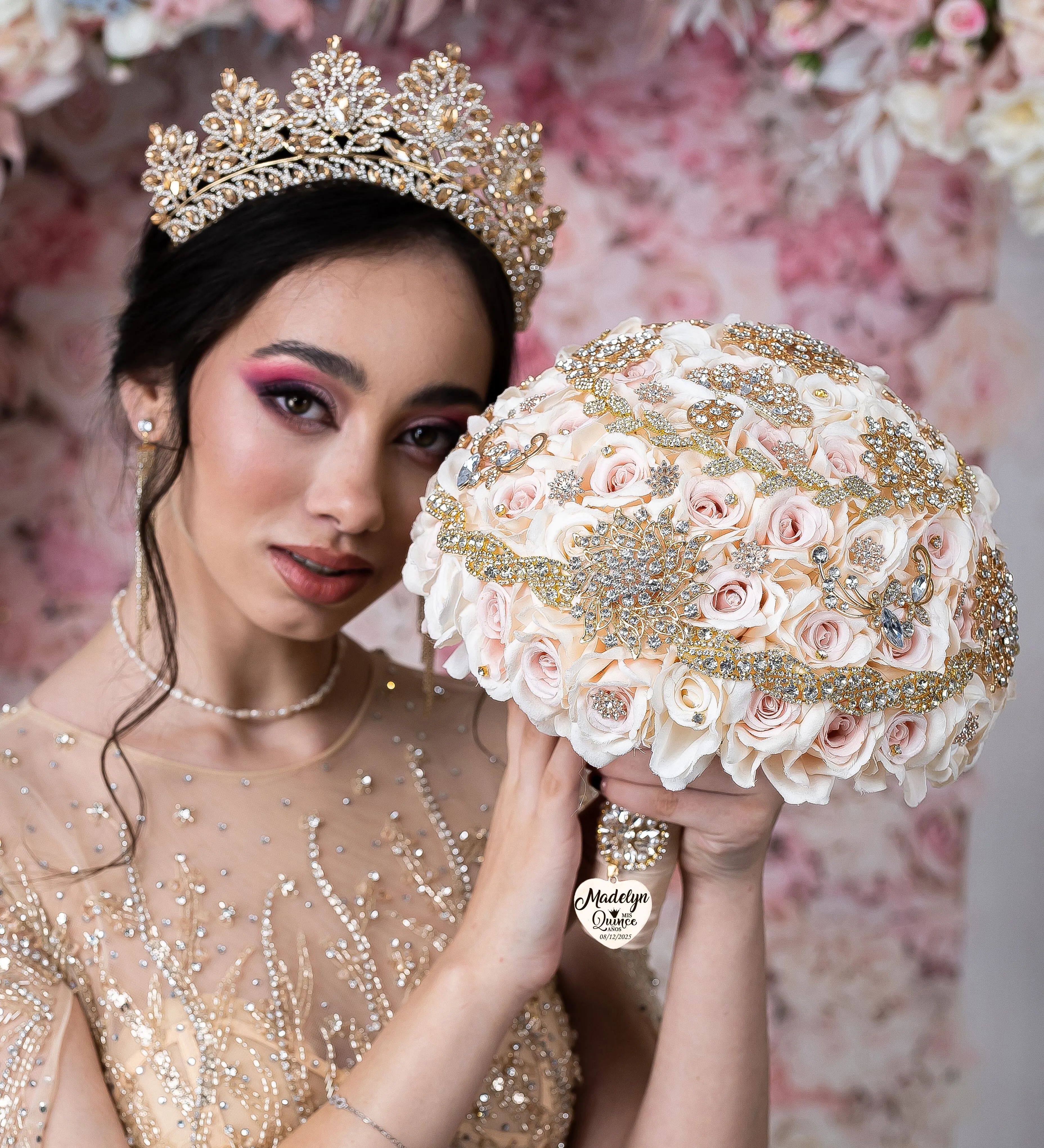 Gold full quinceanera package