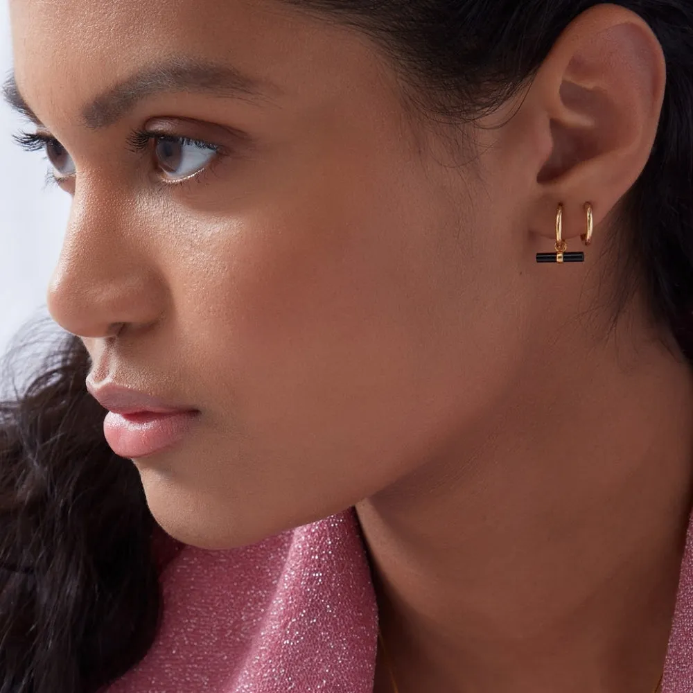Mini Onyx Huggie Hoop Earrings - Gold - TBE20ONGP