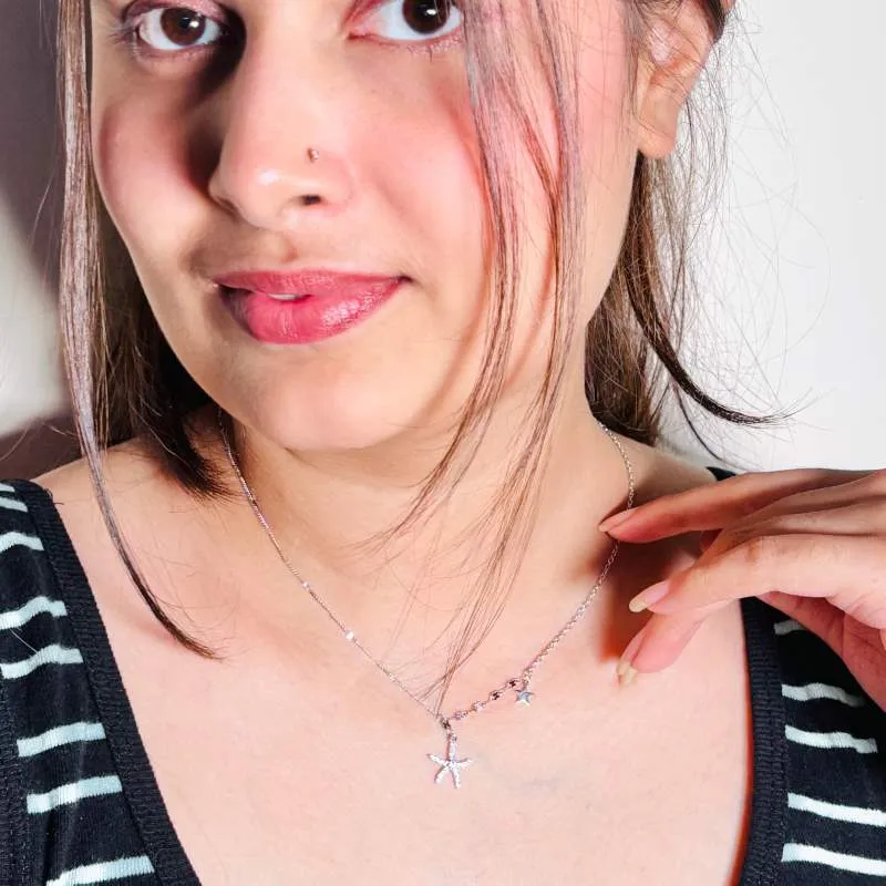 Modish Star Fish Necklace