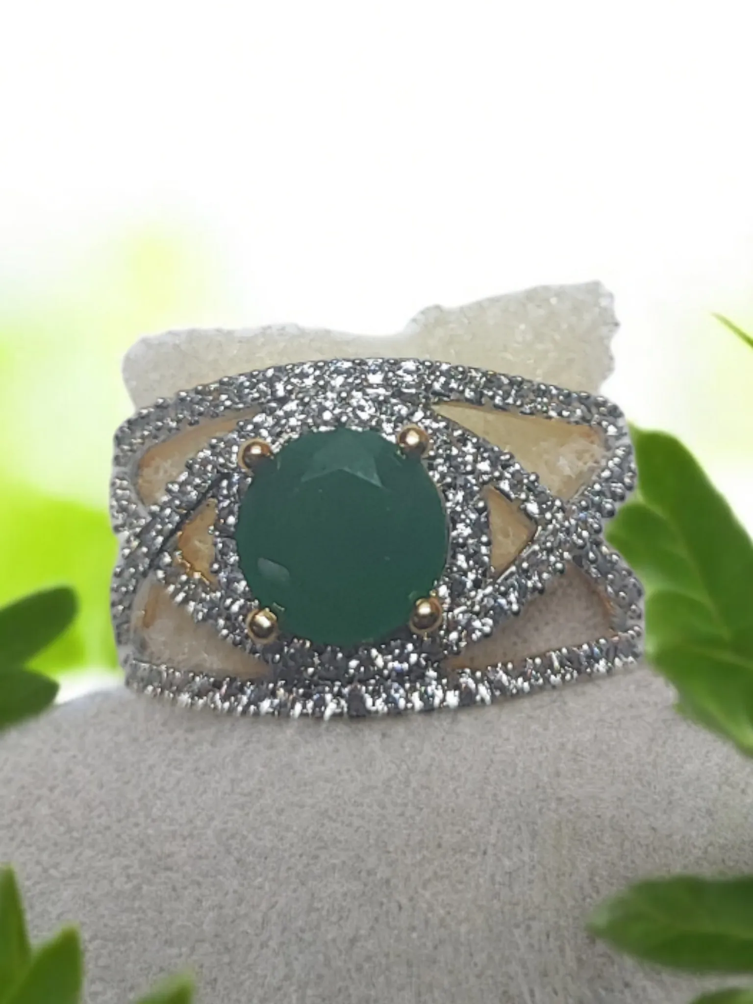 Pearlfect Classic Cocktail with American Diamonds