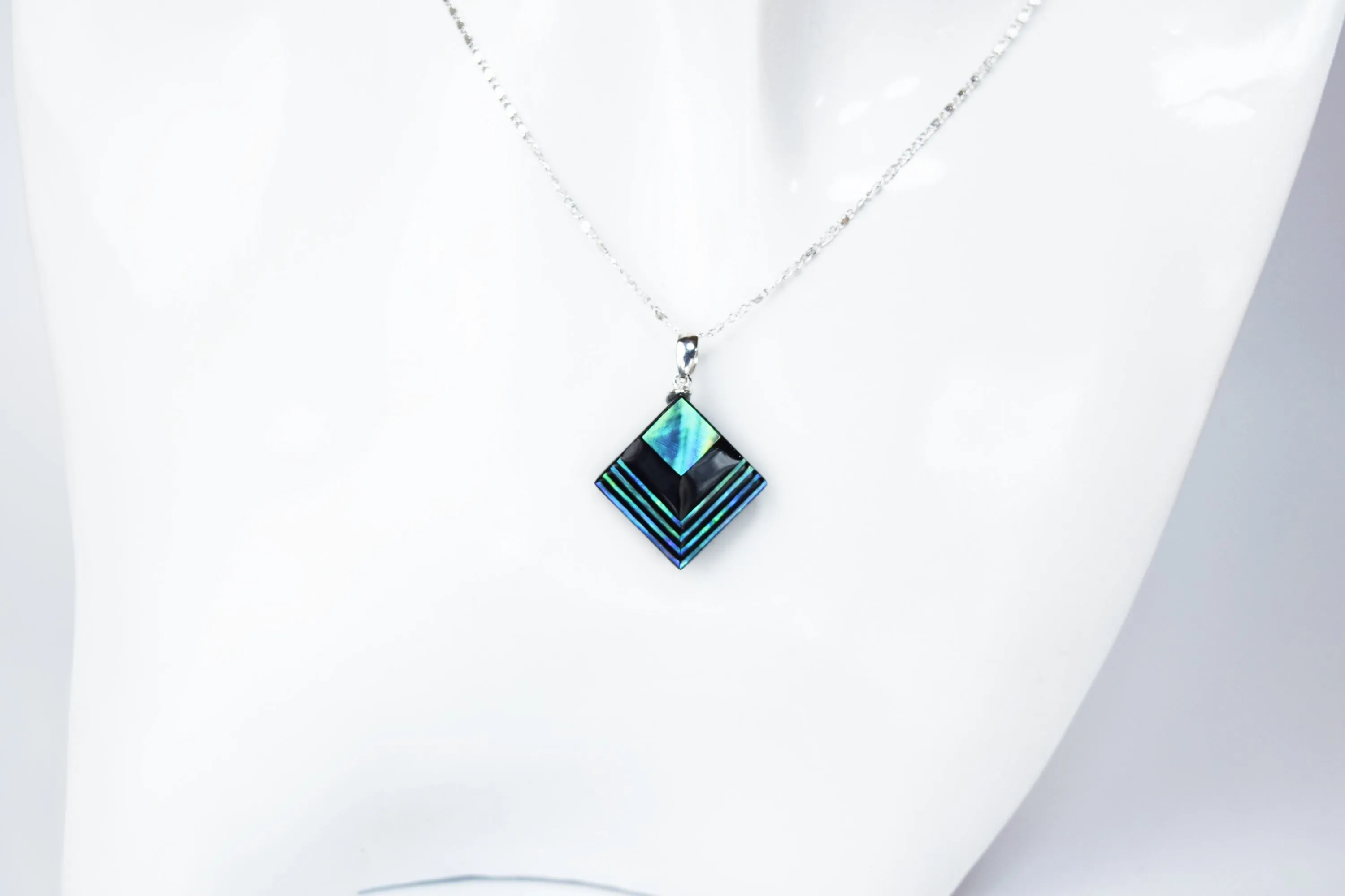 Raden Pendant Necklace - Moonlight on Water / Green Color / Medium Size-, Japanese Lacquer Jewelry, Kyoto Jewelry