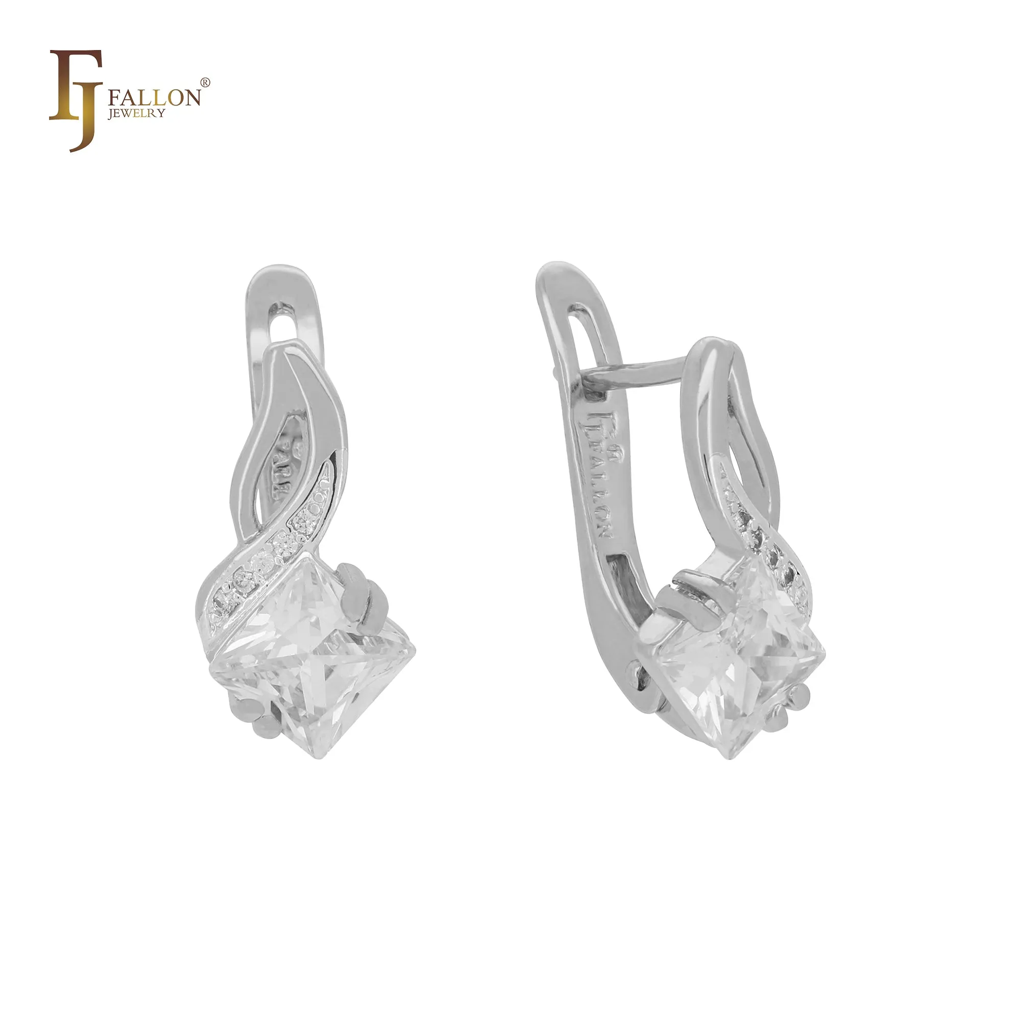 .Rose Gold two tone solitaire rhombus stone earrings