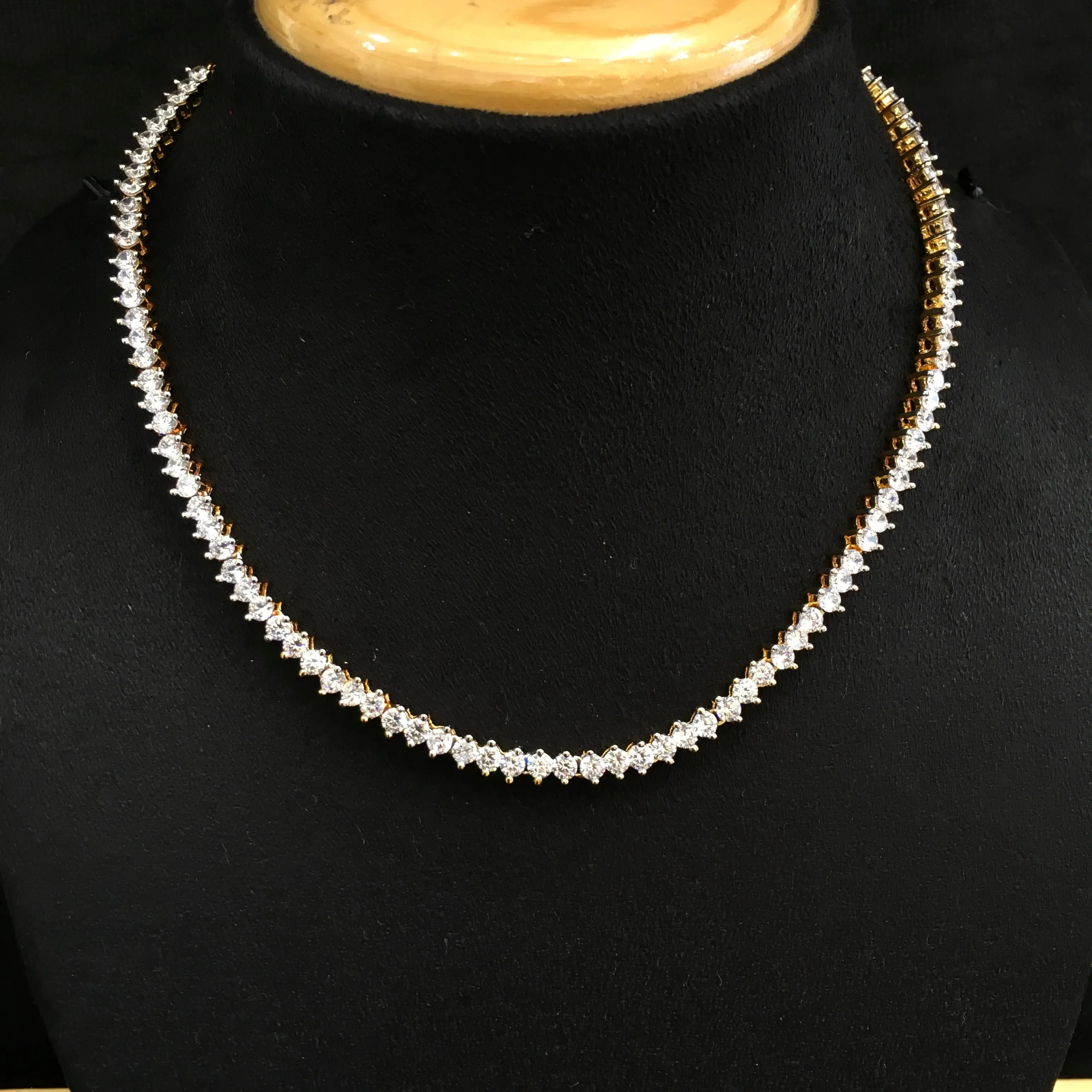 Round Neck Zircon/AD Necklace 6195-08