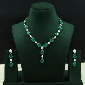 Round Neck Zircon/AD Necklace Set 12539-28