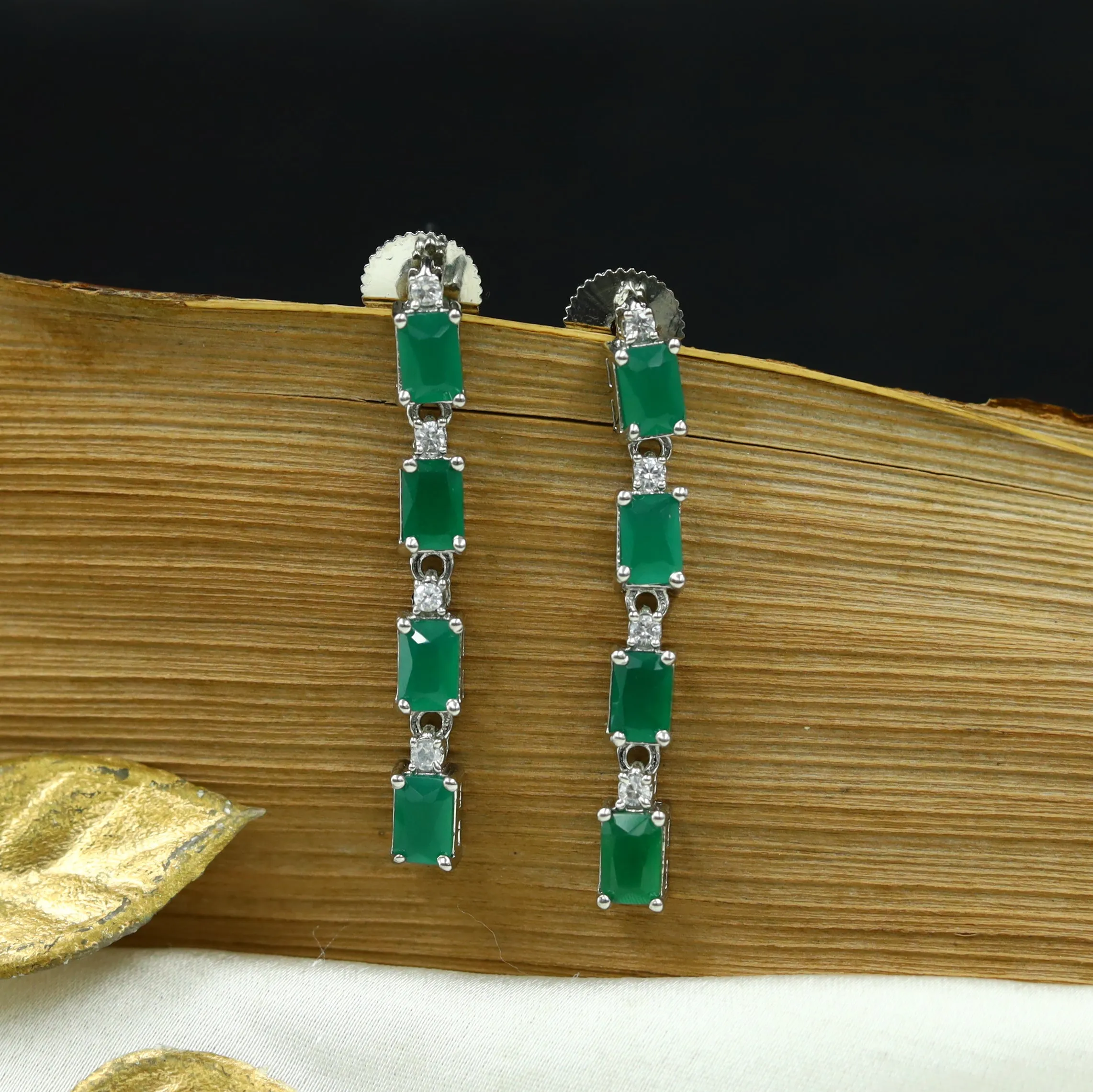 Round Neck Zircon/AD Necklace Set 12541-28