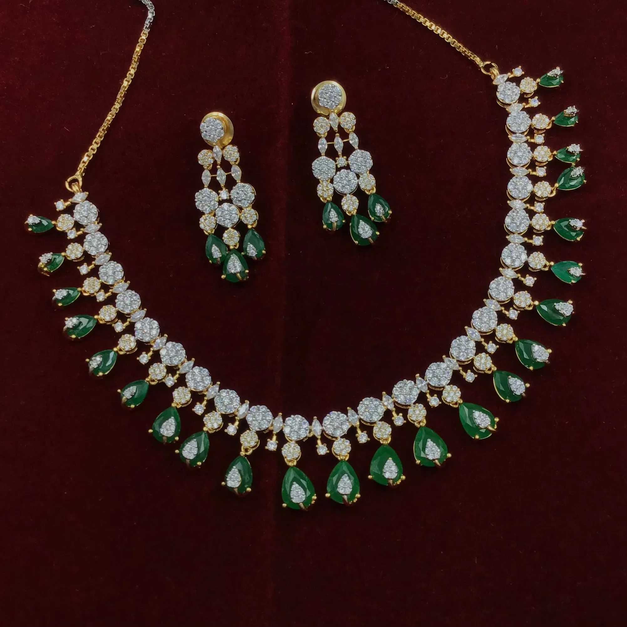 Round Neck Zircon/AD Necklace Set 8576-08