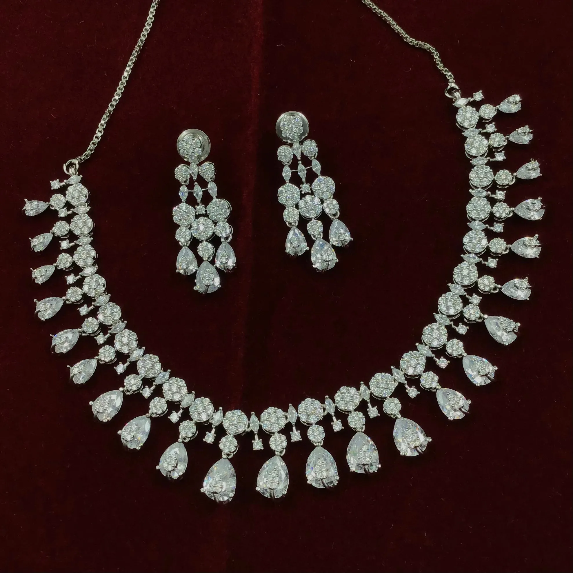 Round Neck Zircon/AD Necklace Set 8576-08