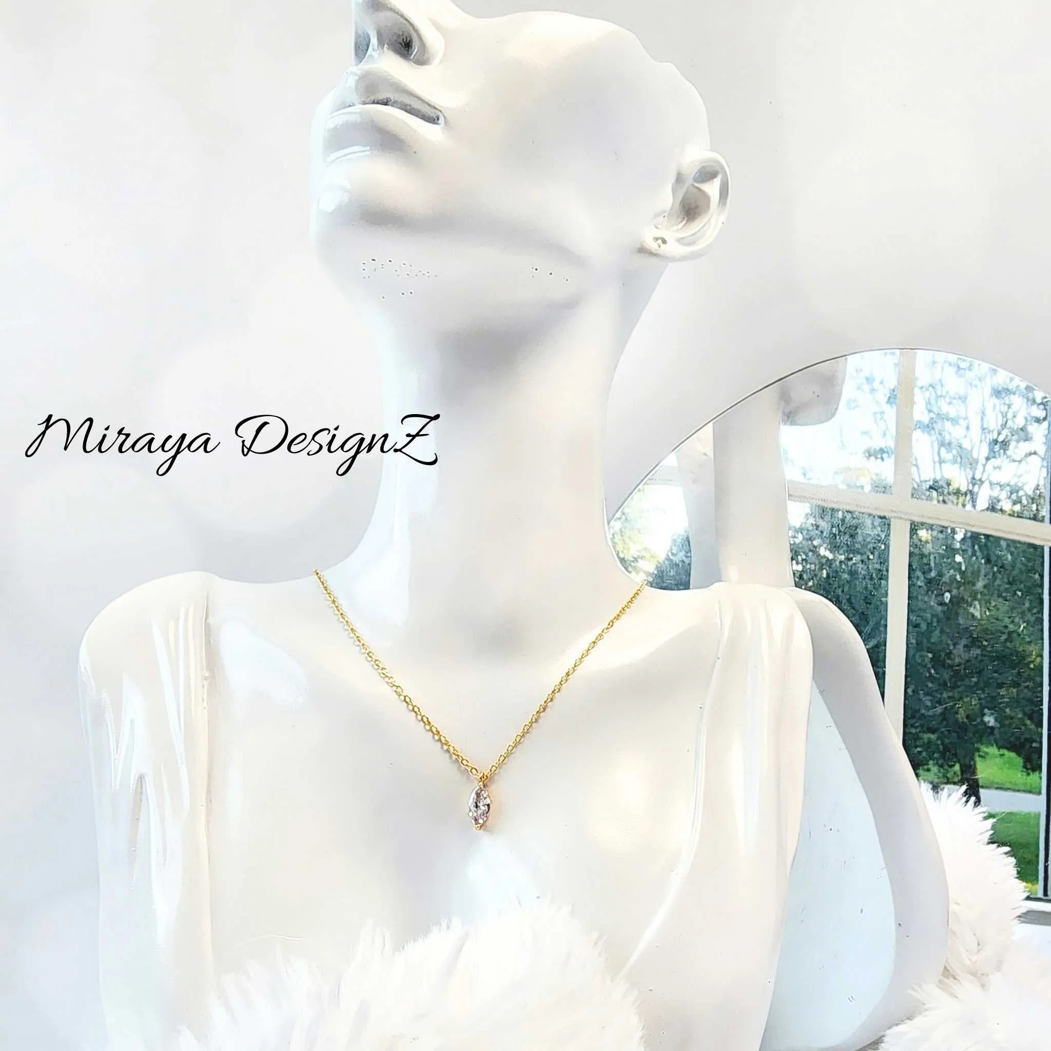 Tiny Zircon Leaf Necklace
