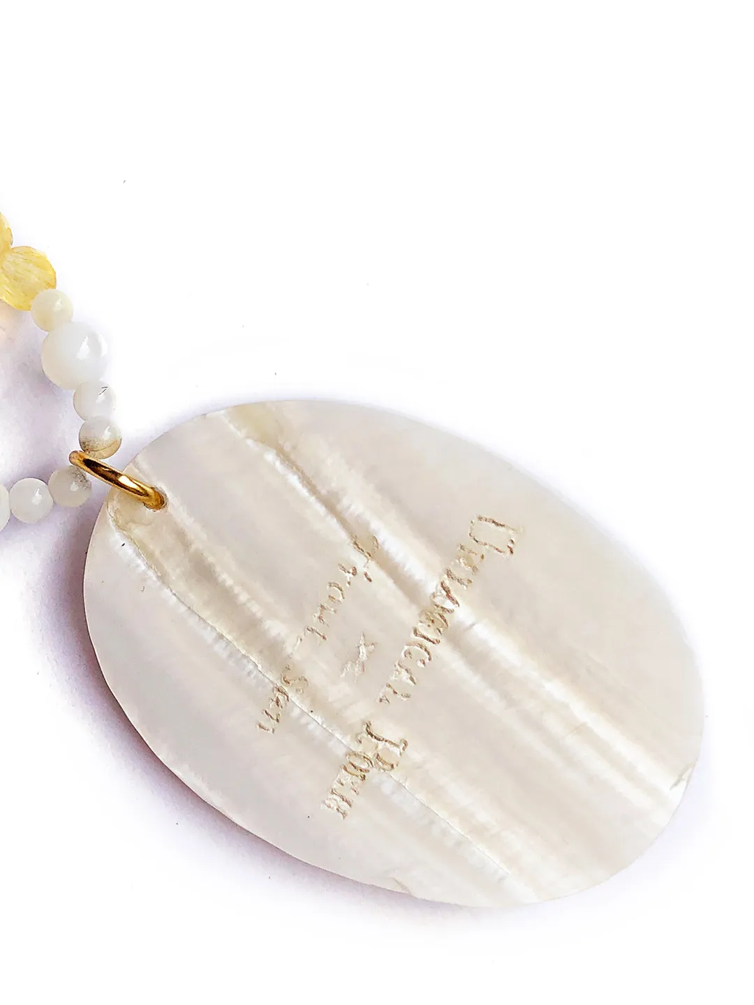 Unlogical Poem Hand/Bird shaped Natural Shell Handmade Necklace